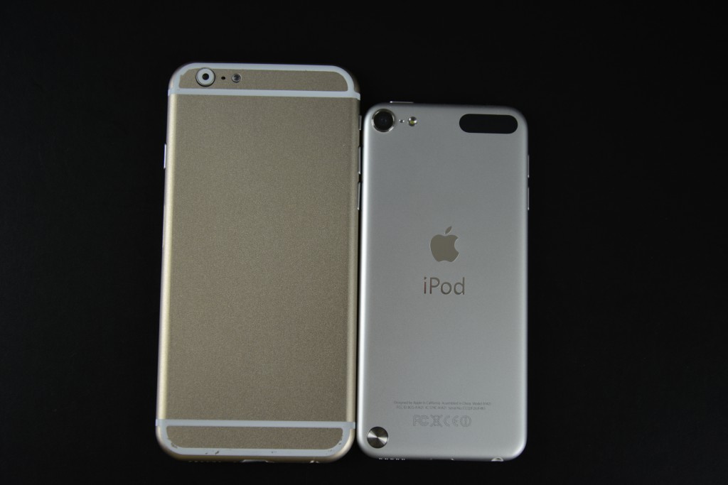 Apple-iPhone-6-Mockup-35