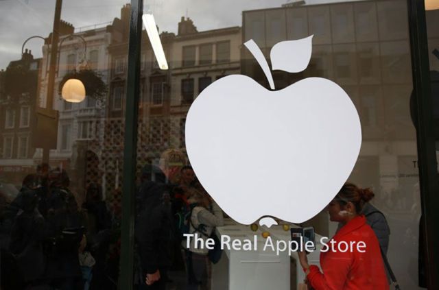 The Real Apple Store