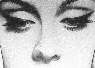 Apple odmítá prodávat nové album Adele