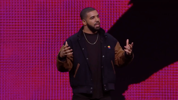 Drake oznámil, že post sponzora jeho Summer Sixteen turné, získal Apple