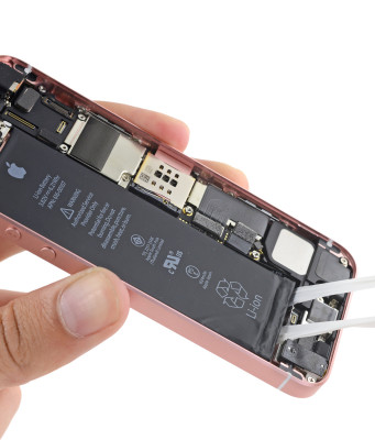 Společnost, která otevřela iPhone útočníka ze San Bernardina je optimistická – otevřeme i iPhone 6