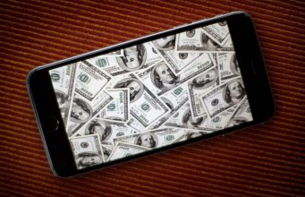 Kritická chyba dovolila Siri vykrádat účty ze služby Venmo