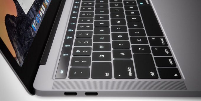 Apple zjišťuje, jak často MacBook Pro uživatelé používají jack konektor