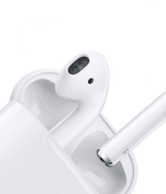 Co vydrží AirPods? Pád ze 3 metrů a praní v pračce!