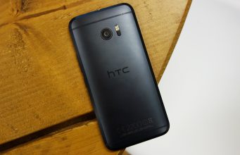 HTC plánuje zkopírovat nejvíce nesnášenou novinku u iPhonu