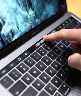 Vyplatí se u nového MacBooku Pro AppleCare?