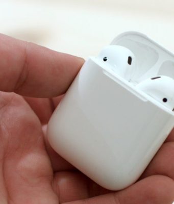 Levná bezdrátová sluchátka s Apple designem? Vyzkoušeli jsme je!