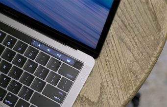 Rada advokátních zkoušek státu Sever Karolína zakázala Touch Bar na MacBooku Pro