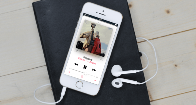 Přeskakují vám náhodně skladby v Apple Music? Nejste sami!