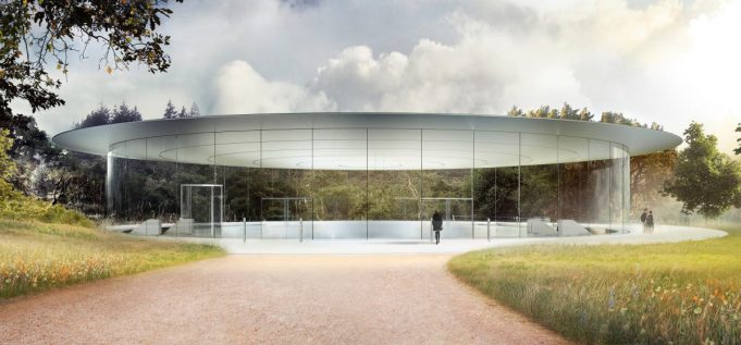 Jak vypadá Apple Park měsíc před nastěhováním zaměstnanců?