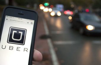 Uber nesplňoval podmínky v omezení používání služeb k určování polohy