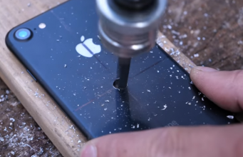 Provrtaný iPhone 7 vytvořil pomocí ložiska Spinner