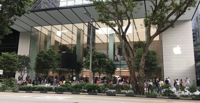 Apple oficiálně otevřel nový Apple Store v Singapuru