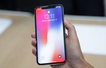 iPhone X je k zakoupení v dalších 13 zemích
