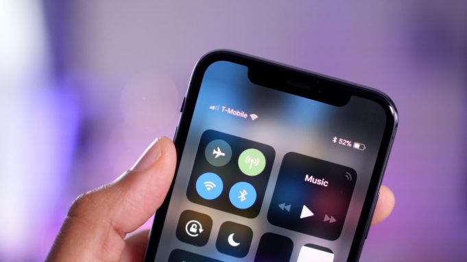 Noch Remover vám zabrání v používání horní části telefonu iPhone X