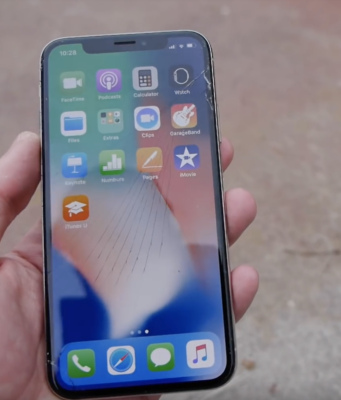První droptest iPhonu X je tu!