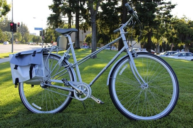 Farba Apple Gray je skutočne výrazná. Bicykle sú tak jednoduché a minimalistické - svetapple.sk