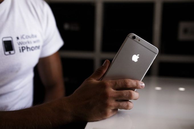 Známe výherce soutěže o nový iPhone s iCouba!