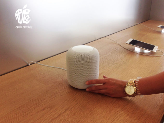 Na bazaru AppleNovinky.cz se prodává nový HomePod