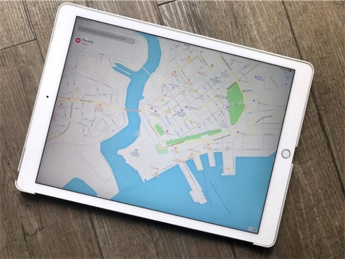 Apple Mapy a Google Maps záměrně ukazují delší čas do cíle