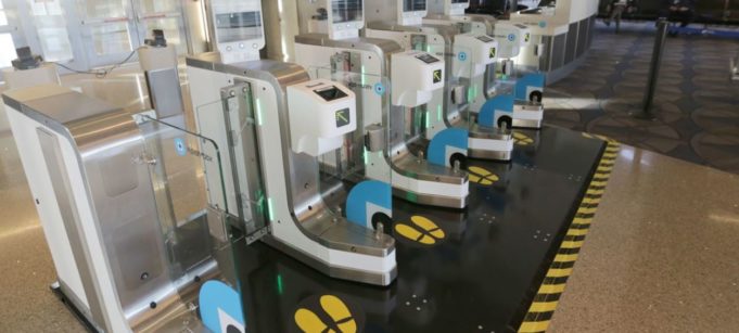 Společnost British Airways zkouší rozšířit systém Face ID, jako náhradu za lístky