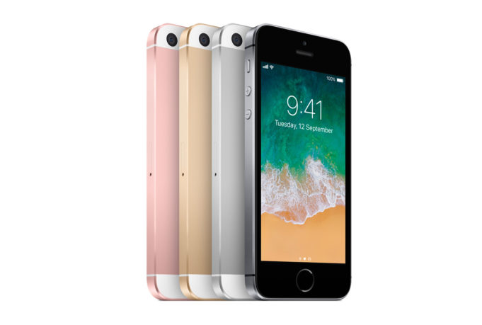 K získání údajů v inteligetním telefonu bude potřeba oprávnění