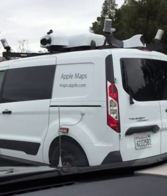 Apple řídí vozidla sbírající data, která budou použita k vylepšení aplikace Mapy