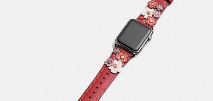 Coach nabízí slevy na řemínky pro Apple Watch