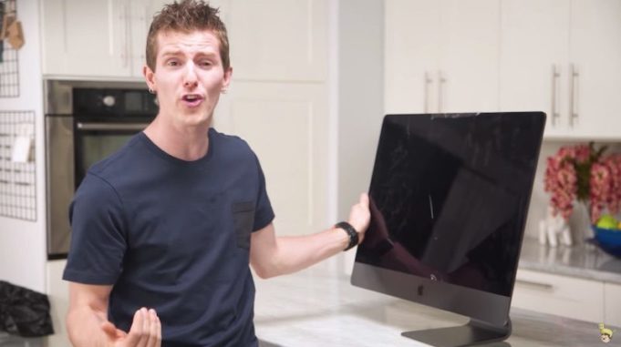 Oblíbený youtuber říká, že Apple nemůže opravovat iMac Pro