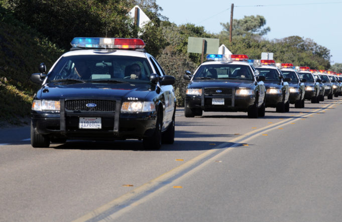 Floridská policie se pokusila odemknout iPhone prstem mrtvoly