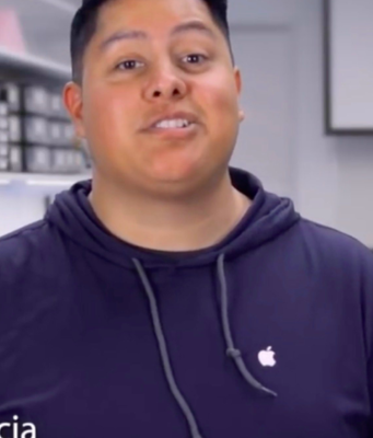 Unikly interní videa oprav iPhone X, iMac Pro a MacBooku Pro