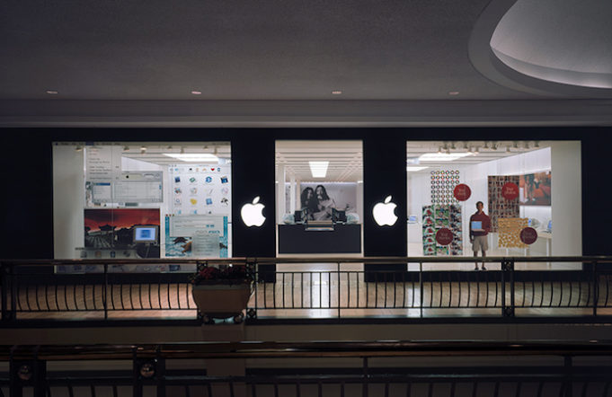 Apple možná strhne svůj vůbec první Apple Store