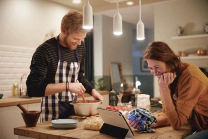 Philips představil novou sestavu inteligentních žárovek