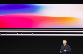 Lidé se mnohem více těší na nová zařízení Apple, než na novinky Samsungu