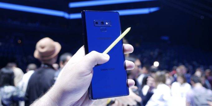 iPhone X překonává testech i nový Samsung Galaxy Note 9