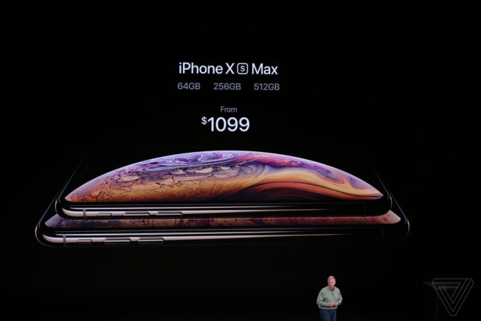 Apple vydal silikonová a kožená pouzdra pro iPhone Xs a iPhone Xs Max