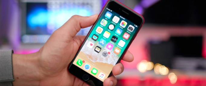 Apple nabízí nový program opravy pro zařízení iPhone 8, které mají problém s hardwarem