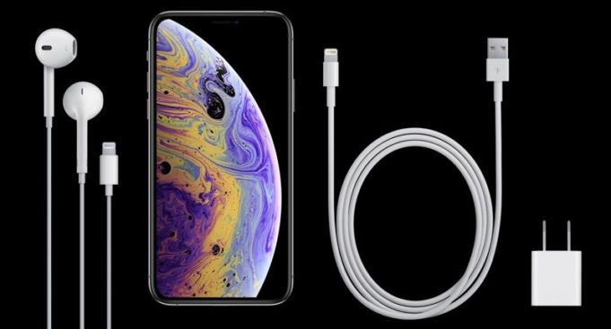 iPhone Xr, Xs a Xs Max neobsahuje už redukci na 3,5mm jack na sluchátka