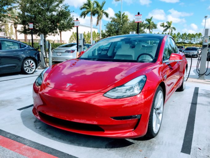 TeslaNovinky.cz – Model 3 je nejprodávanějším vozidlem v USA