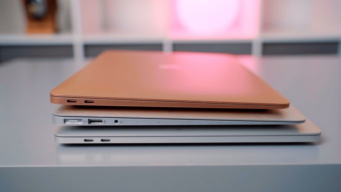 Porovnání FaceTime HD kamery v MacBooku Air 2018, MacBooku Air 2015 a MacBooku Pro