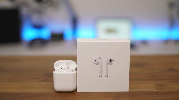 Přečtěte si vše, co víme o připravovaných AirPods 2