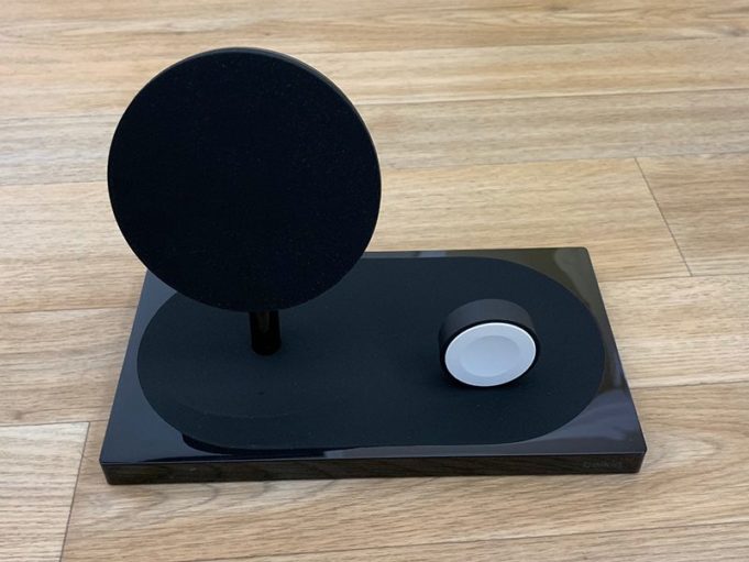 Představujeme bezdrátovou Qi nabíječku společnosti Belkin pro Apple Watch a iPhone