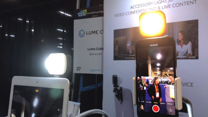 CES 2019 – FaceTime osvětlení na fotografování a videa