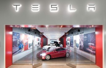 TeslaNovinky.cz – Tesla zahajuje boj proti zákazu prodeje v mnoha zemích