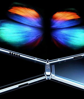 Samsung si displeje použité na Galaxy Fold nenechá jen pro sebe. Chce je předávat dál