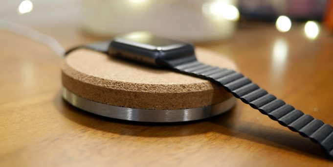 Grovemade představil nový nabíjecí dok pro Apple Watch