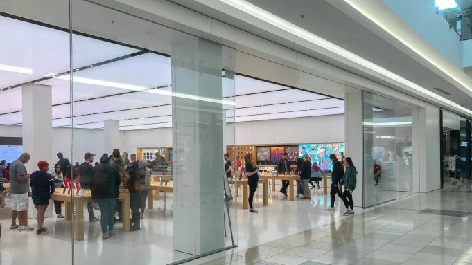 Potvrzeno, dvě prodejny Apple v Texasu budou trvale uzavřeny