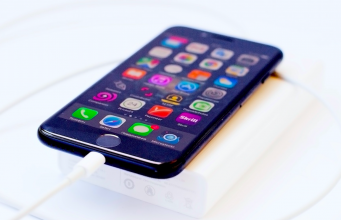 7 tipů pro rychlejší nabíjení vašeho iPhonu