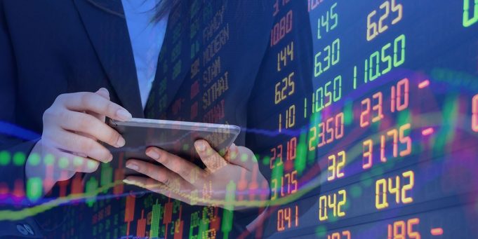 Společnost The wall Street Journal očekává pokles AAPL o 5-6 %