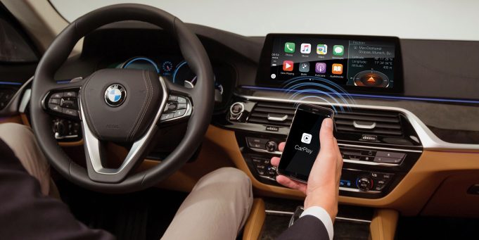 Několik majitelů vozu BMW má problémy připojit se ke službě CarPlay